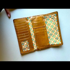 HOBO Leather Sadie Wallet - COGNAC